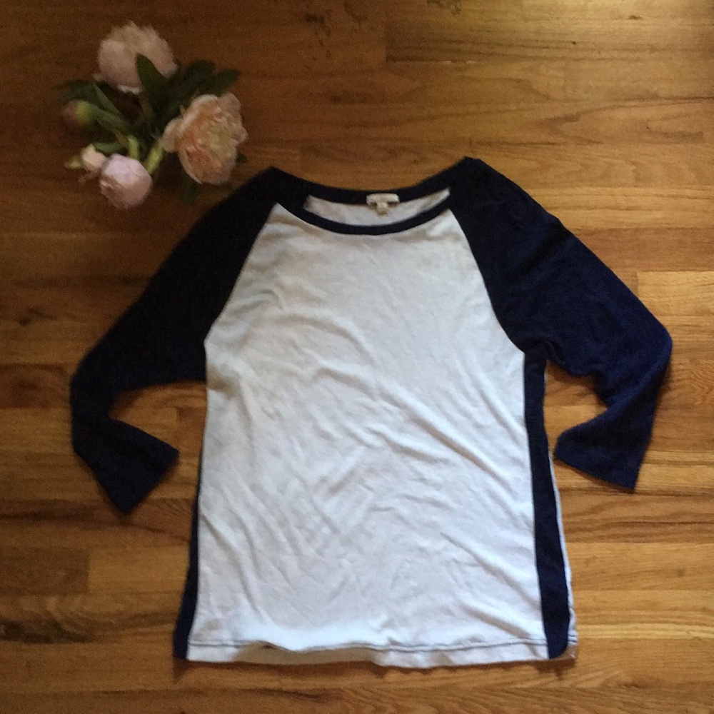 NWOT Thermal Raglan white and Navy Top